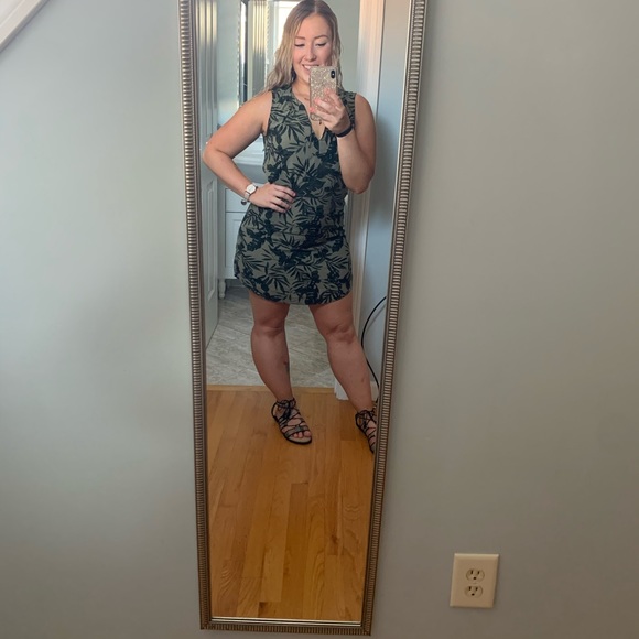 Meet your Posher, Em - Picture 4 of 6